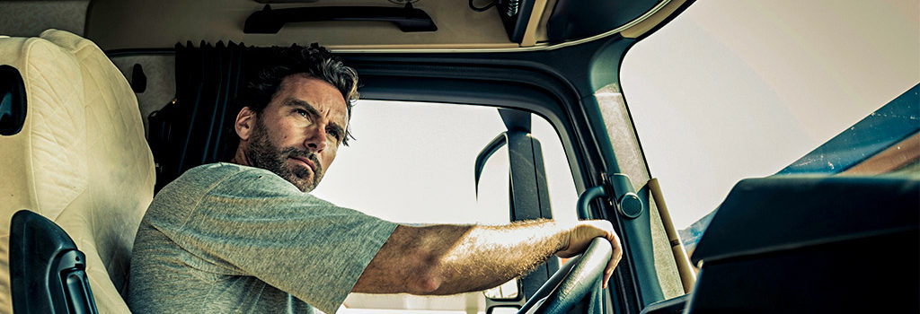 descontaminacao-veicular-caminhoes-produtos-automotivos-limpeza-linha-cargo